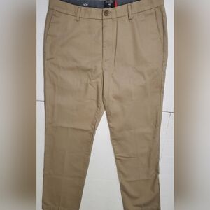 Dockers Men's Khaki Chinos 33×30